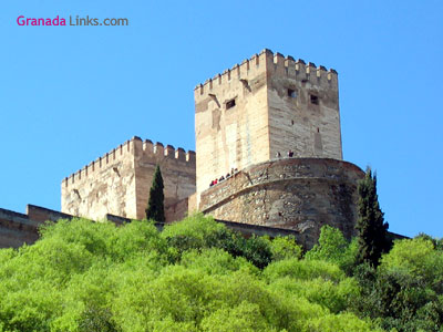 Torre del Homenaje desde la Carrera del Darro. Alhambra
Granada